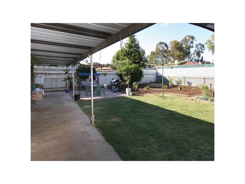 16 Cook Street, Parafield Gardens SA 5107