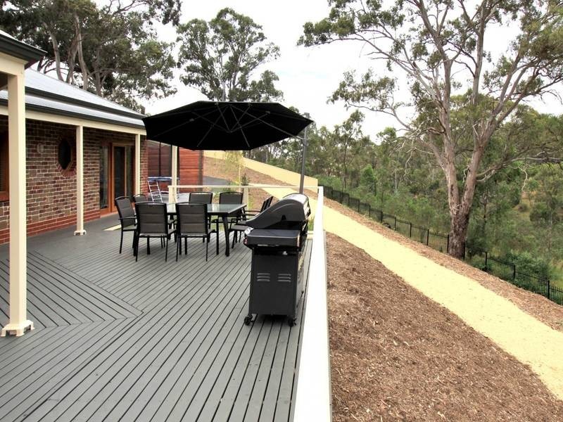 18 Scenic Court, Chandlers Hill SA 5159