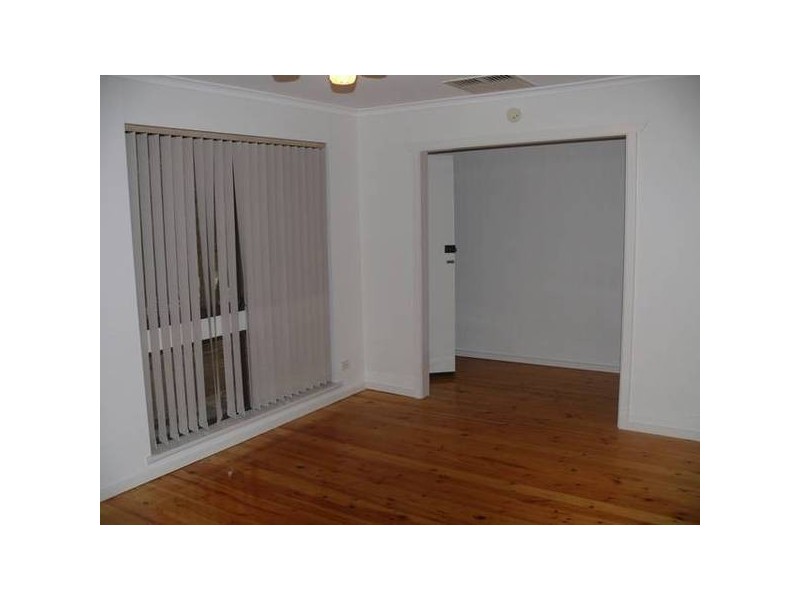 17 Pierre Road, Modbury SA 5092