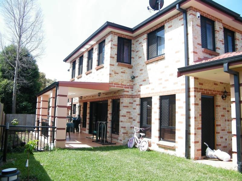 1/114-116 Rawson rd, Greenacre NSW 2190