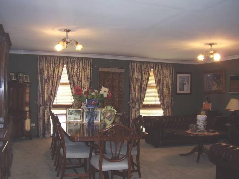 6 Orana place, Greenacre NSW 2190