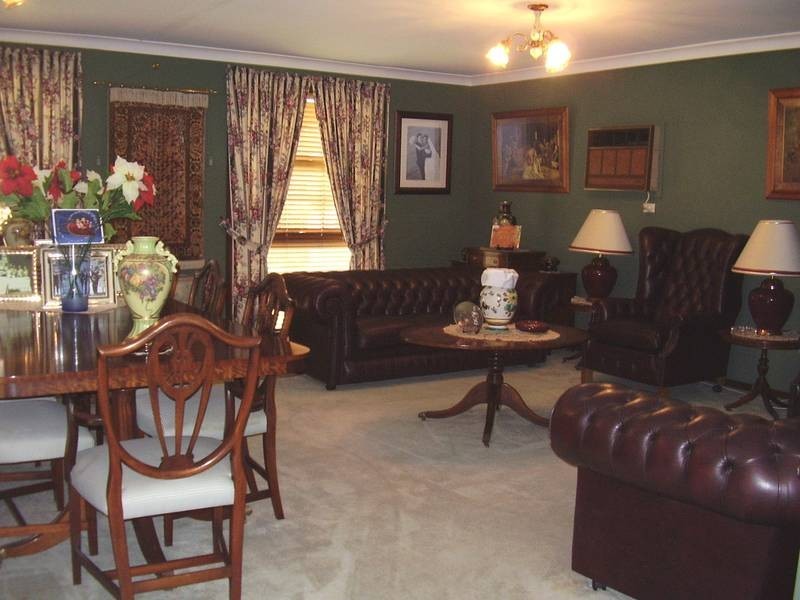 6 Orana place, Greenacre NSW 2190