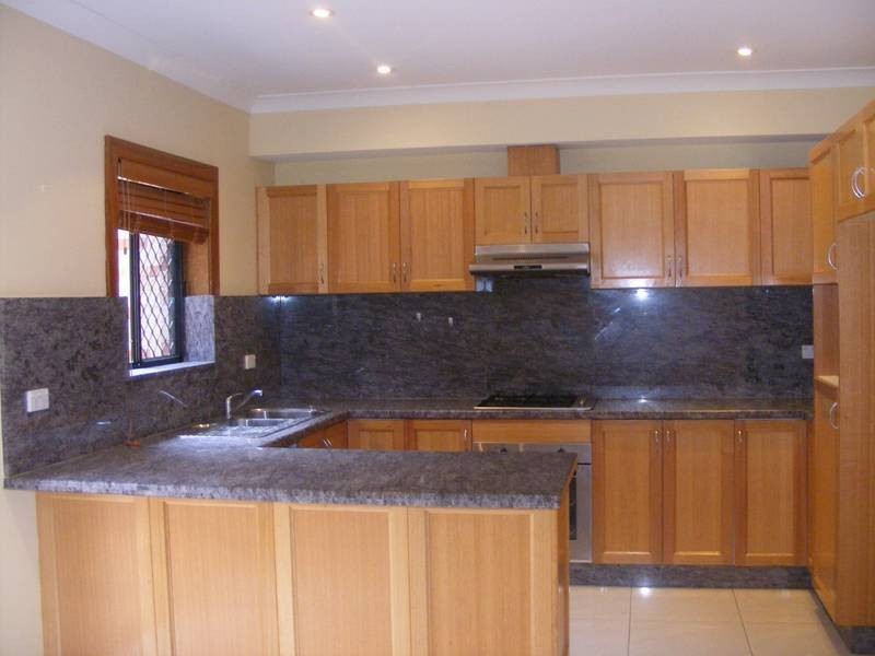 4/114-116 Rawson Rd, Greenacre NSW 2190