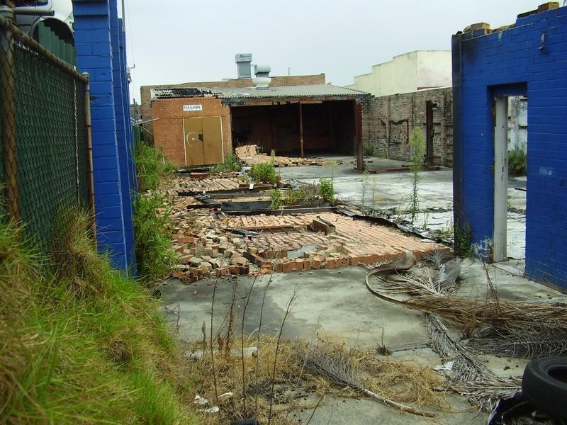 6 Beresford Ave, Greenacre NSW 2190