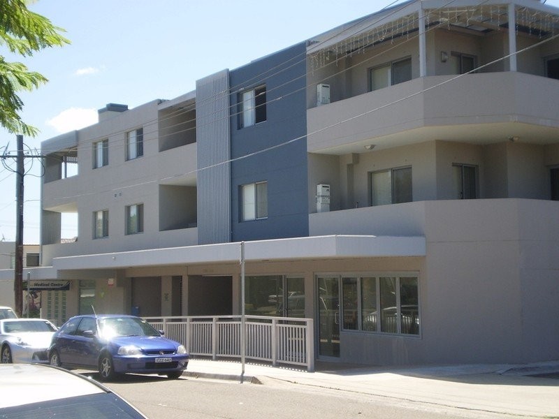 17/139 Waterloo Rd, Greenacre NSW 2190