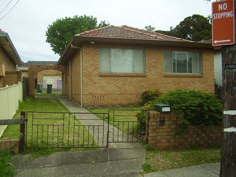 108 Noble ave, Greenacre NSW 2190