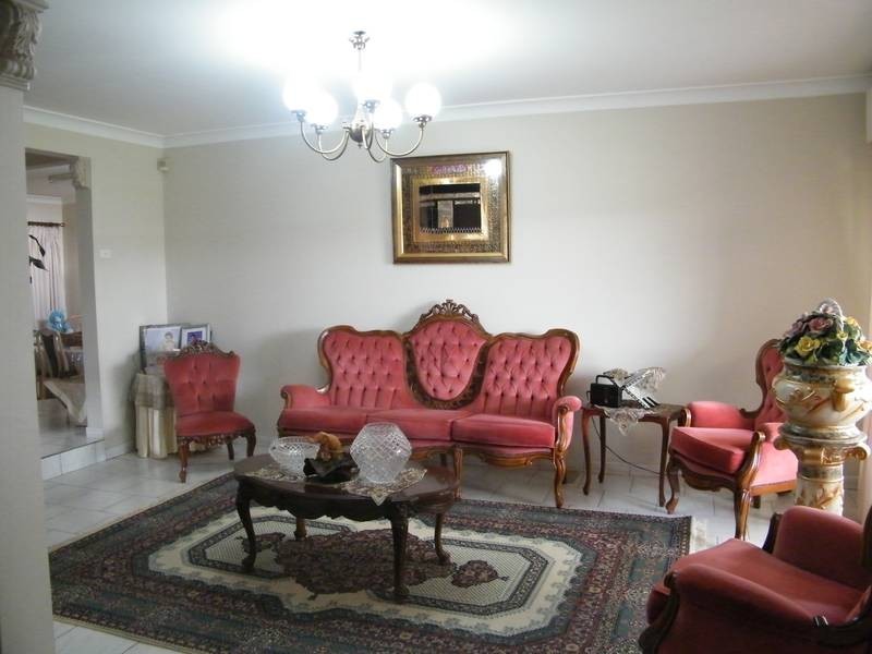 16 Narelle Cres, Greenacre NSW 2190