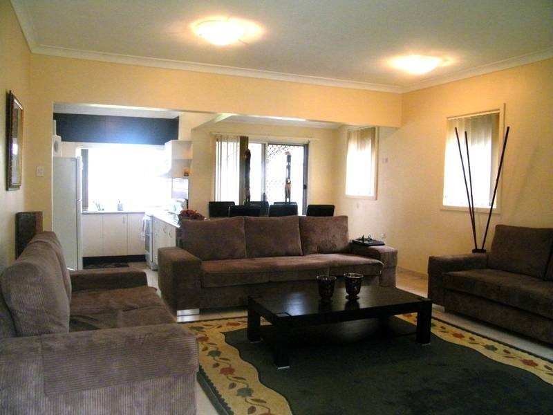 47 Wilbur st, Greenacre NSW 2190