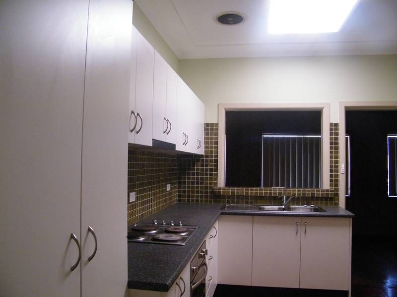 6 Cameron Ave, Bass Hill NSW 2197