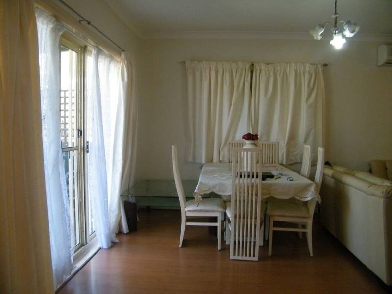 1/18A Napoleon rd, Greenacre NSW 2190