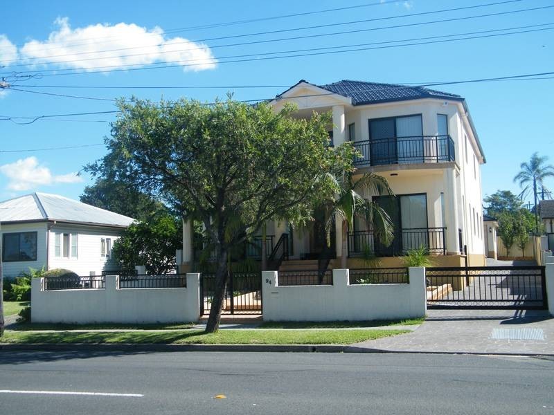 94 Noble Ave, Greenacre NSW 2190