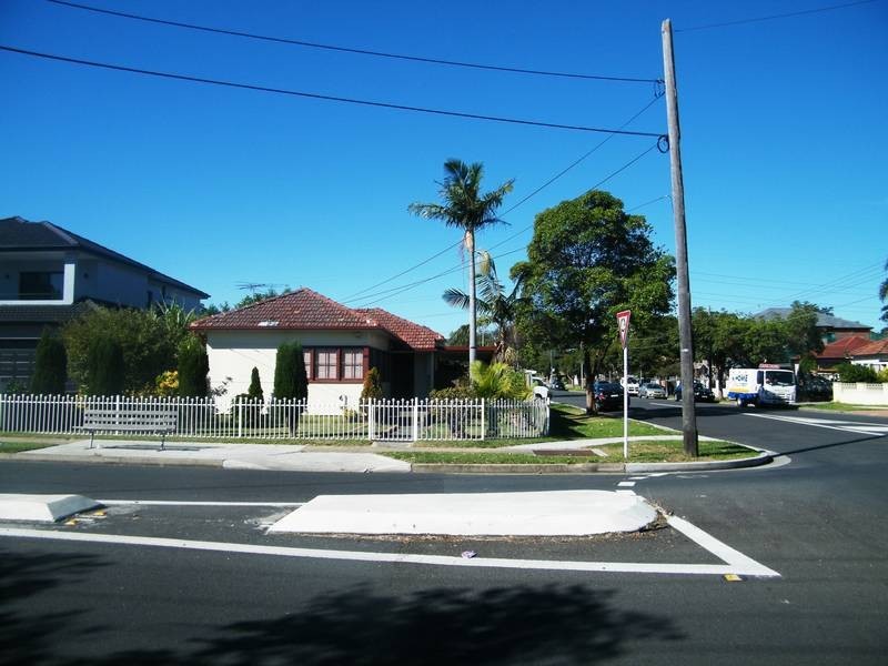 167 Noble Ave, Greenacre NSW 2190