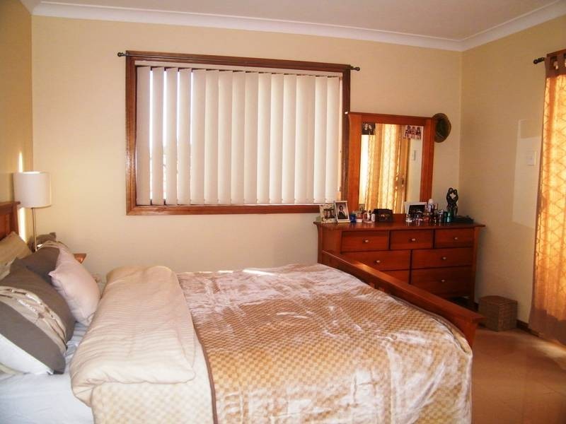 141 Noble Ave, Greenacre NSW 2190