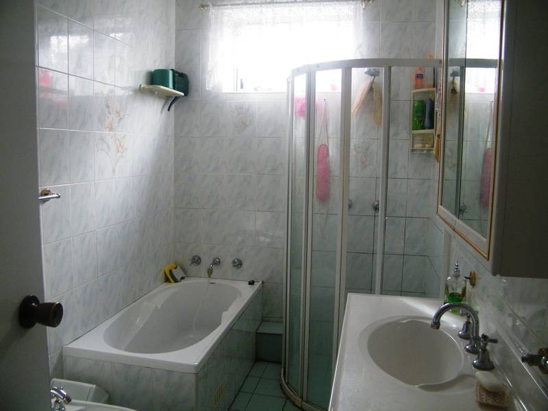 84 ERNEST St, Lakemba NSW 2195