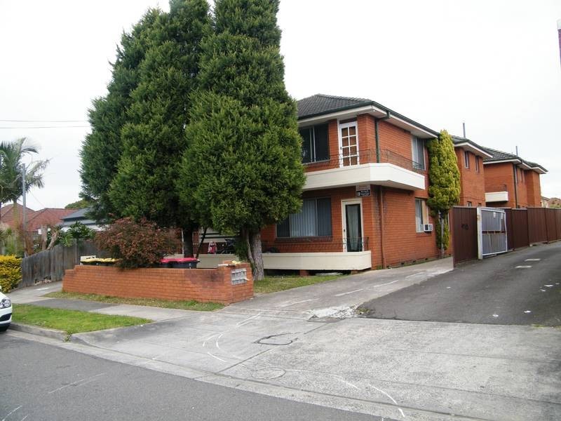 4/1 Flora St, Roselands NSW 2196