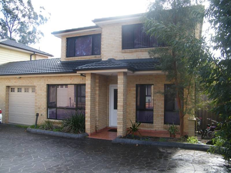 6/105 Bellevue Ave, Georges Hall NSW 2198