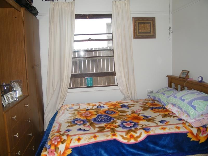 74 Campbell Hill Rd, Chester Hill NSW 2162