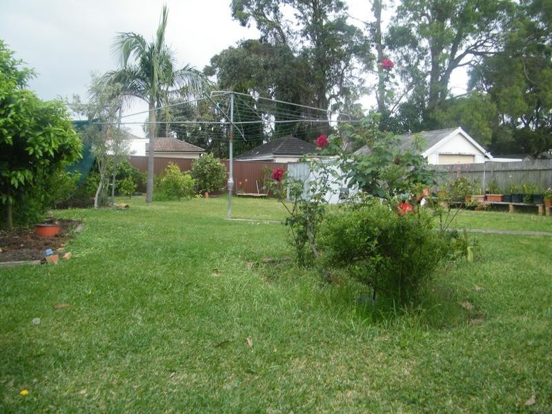 74 Campbell Hill Rd, Chester Hill NSW 2162