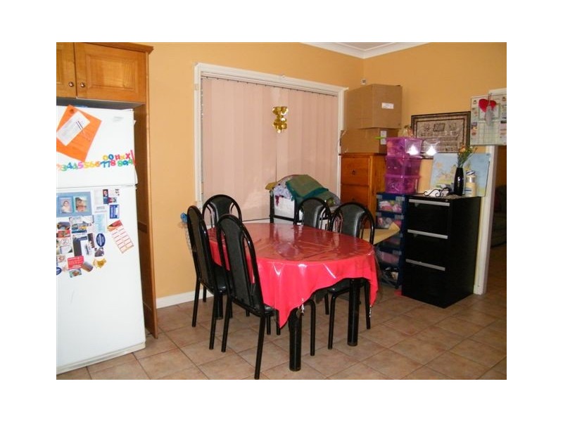27 Wilbur st, Greenacre NSW 2190
