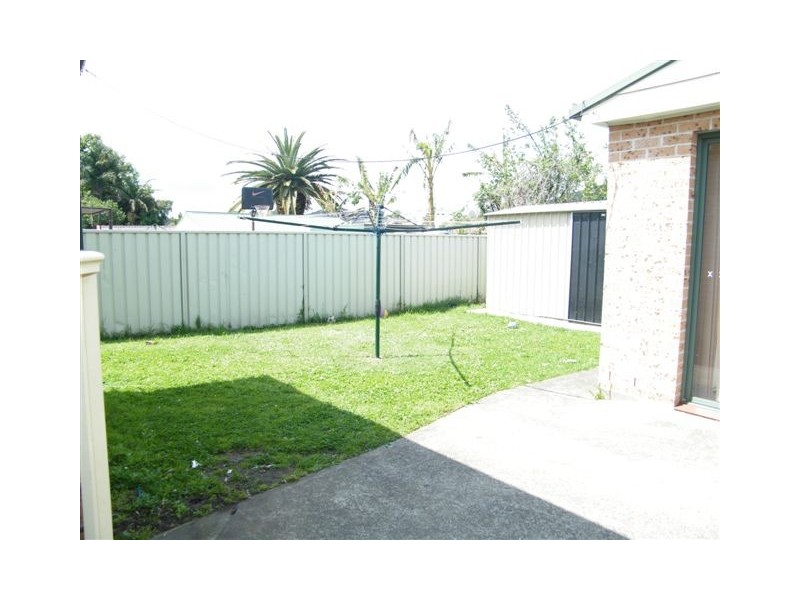 27 Wilbur st, Greenacre NSW 2190