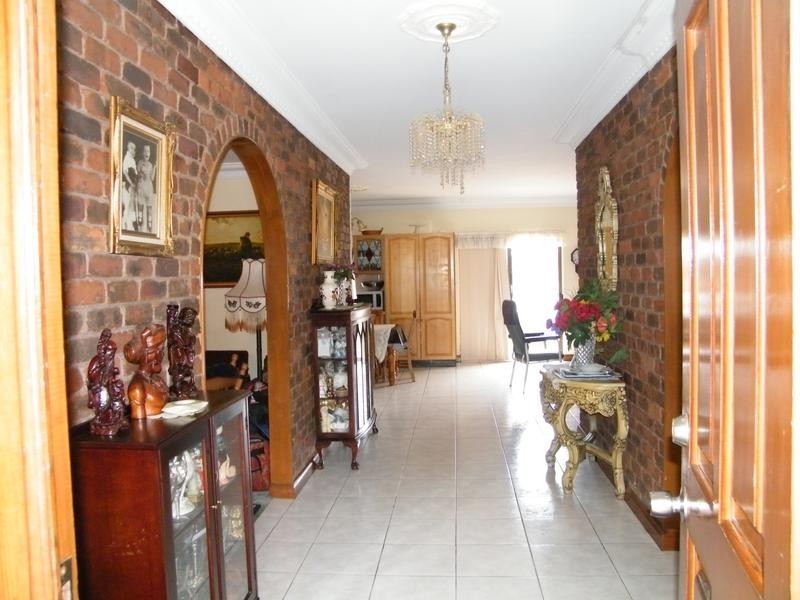 141 Mimosa Rd, Greenacre NSW 2190