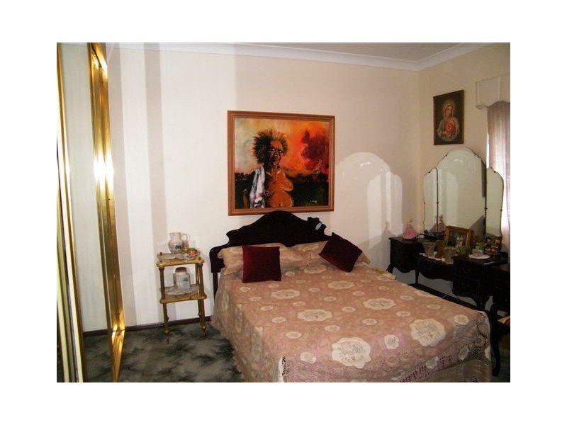 141 Mimosa Rd, Greenacre NSW 2190