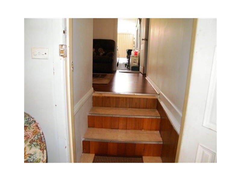 192 Old Kent rd, Greenacre NSW 2190