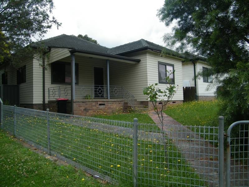 48 Wallace St, Sefton NSW 2162