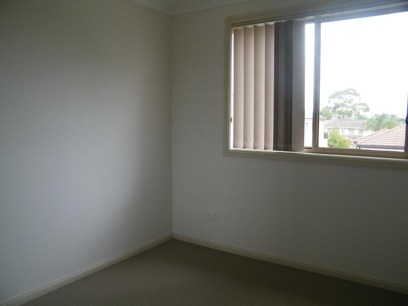 11a Cowl St, Greenacre NSW 2190