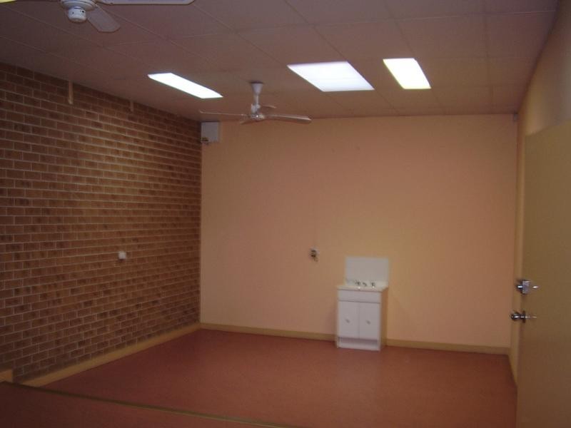 1/12 Boronia Rd, Greenacre NSW 2190