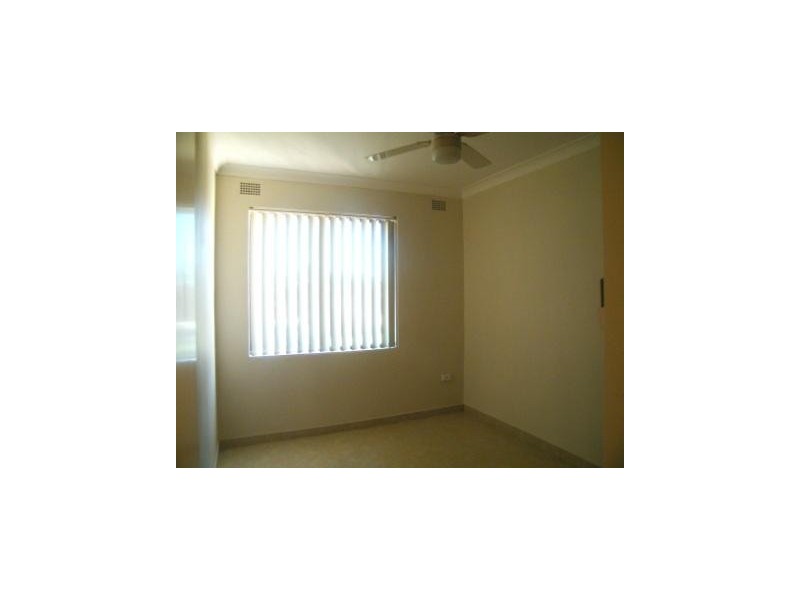 2/1-3 Yerrick st, Lakemba NSW 2195