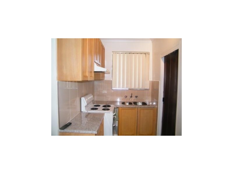 2/1-3 Yerrick st, Lakemba NSW 2195