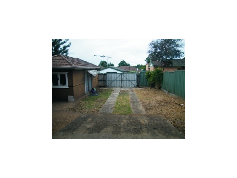 660 hume high way, Yagoona NSW 2199