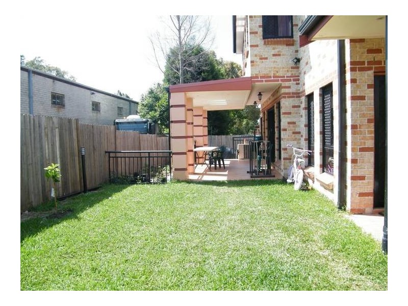 1/114-116 Rawson Rd, Greenacre NSW 2190