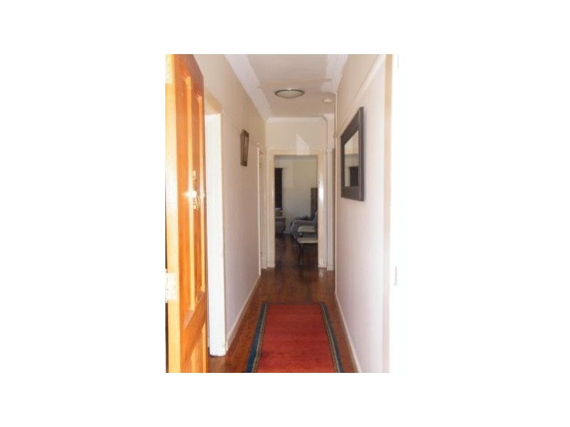 98 Chiswick RD, Greenacre NSW 2190