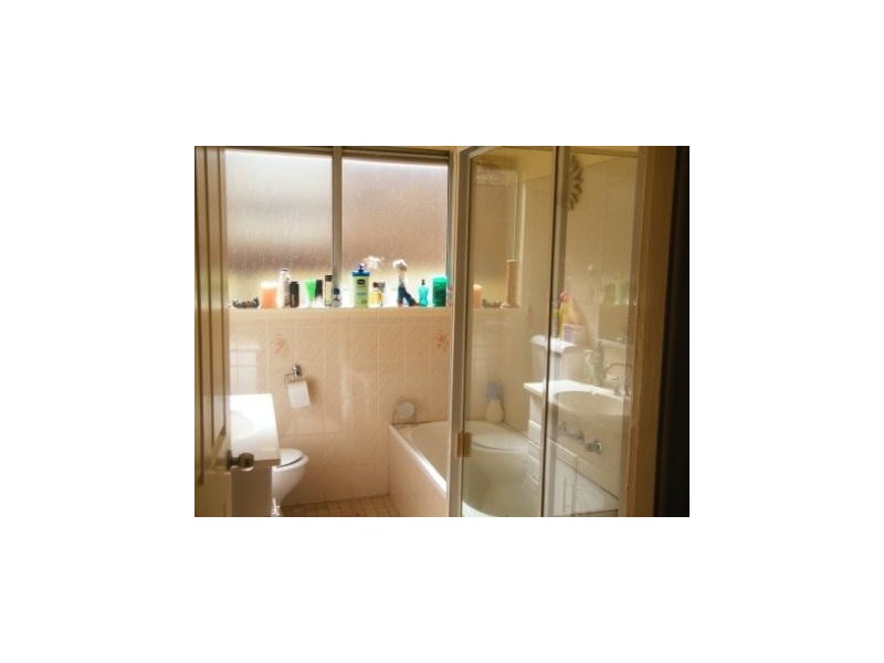 98 Chiswick RD, Greenacre NSW 2190