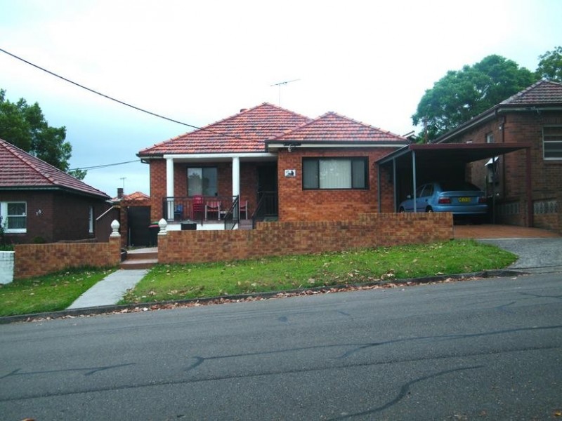20 MOUNT LEWIS AVE, Mount Lewis NSW 2190