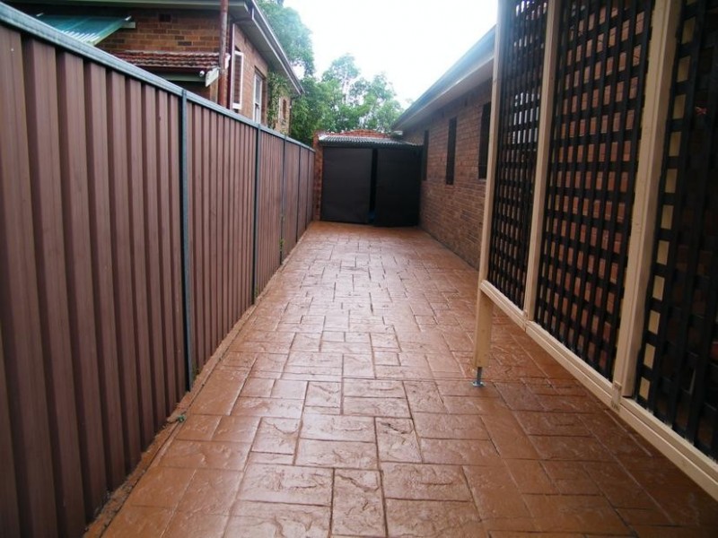 20 MOUNT LEWIS AVE, Mount Lewis NSW 2190