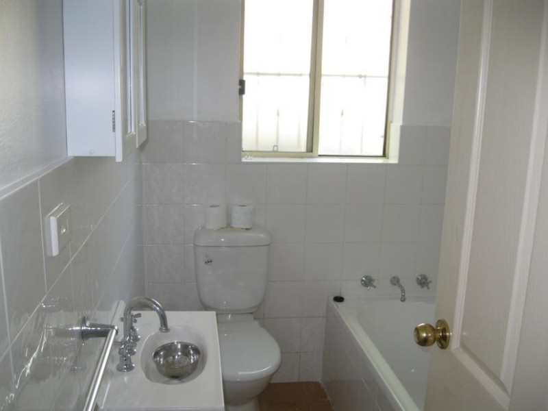 3/32 Denman Ave, Wiley Park NSW 2195