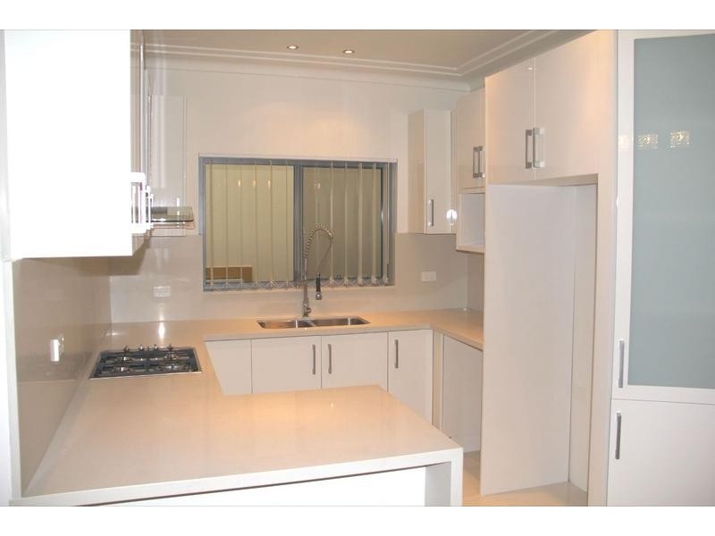 18 Valencia St, Greenacre NSW 2190