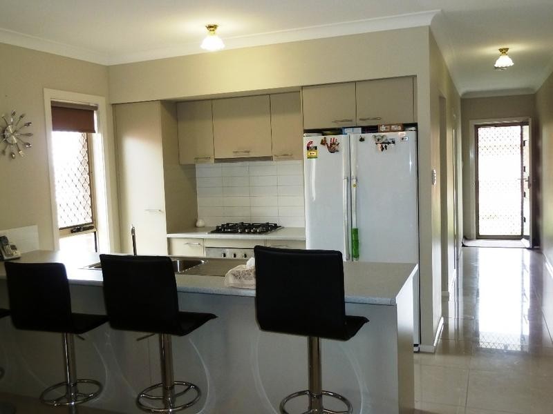 9 Glass House Blvd, Minto NSW 2566