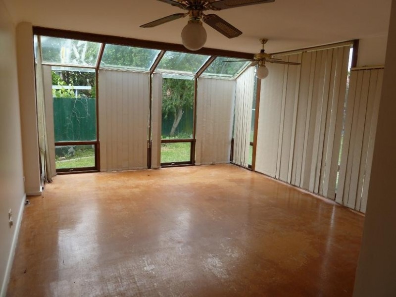 12 Bunt St., Greenacre NSW 2190
