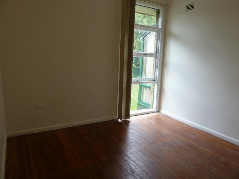 12 Bunt St., Greenacre NSW 2190