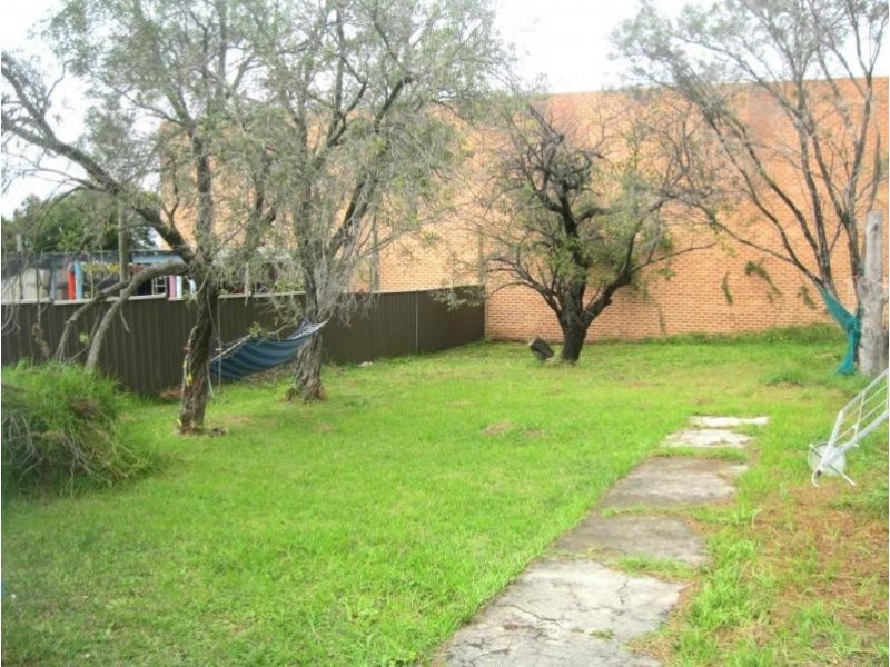 110 Northcote Rd, Greenacre NSW 2190