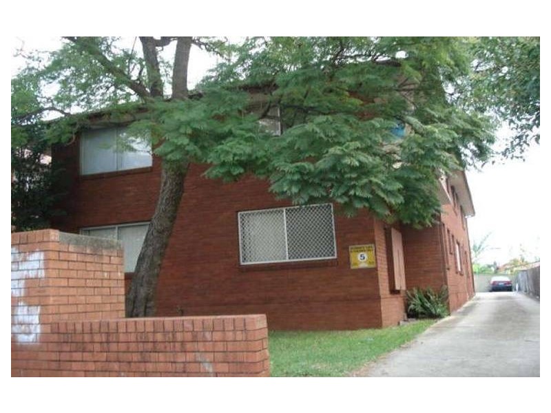 1/70 Colin St., Lakemba NSW 2195