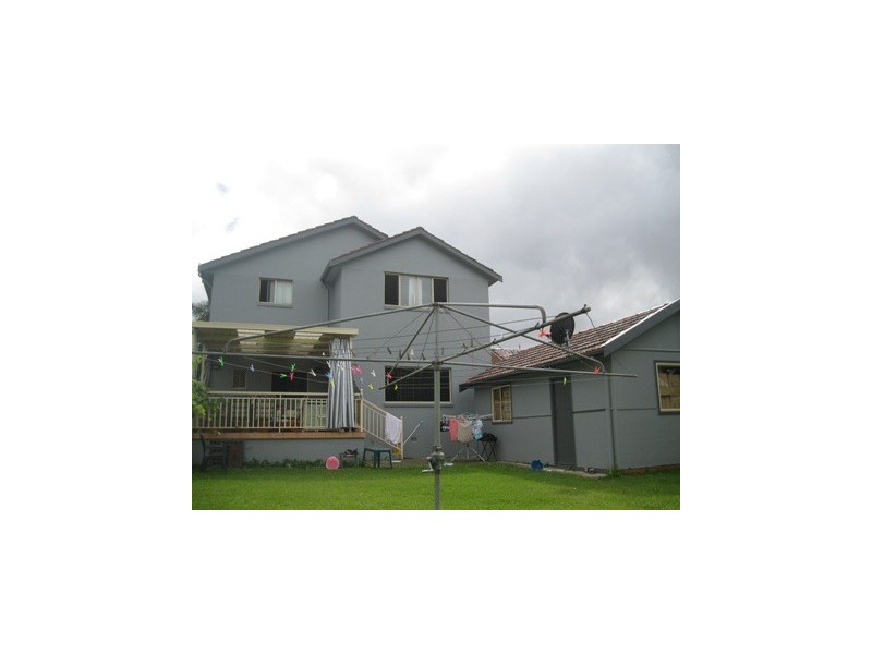 24 Chaseling St, Greenacre NSW 2190