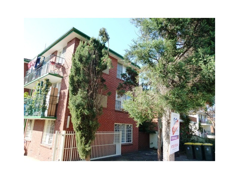 2/10 Renown Ave, Wiley Park NSW 2195