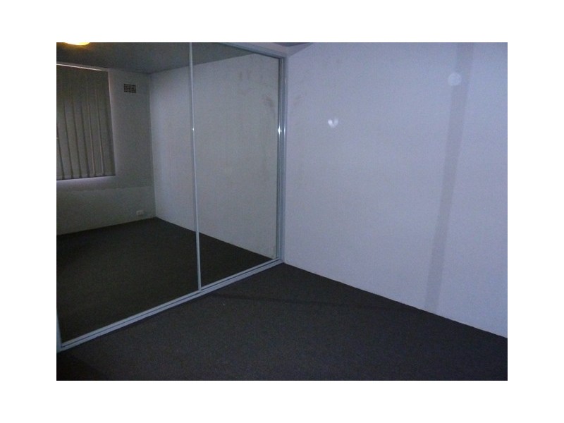 2/10 Renown Ave, Wiley Park NSW 2195