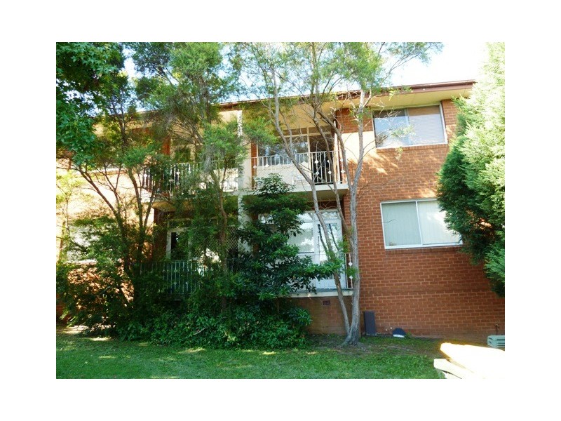 1/34 Flora St, Roselands NSW 2196