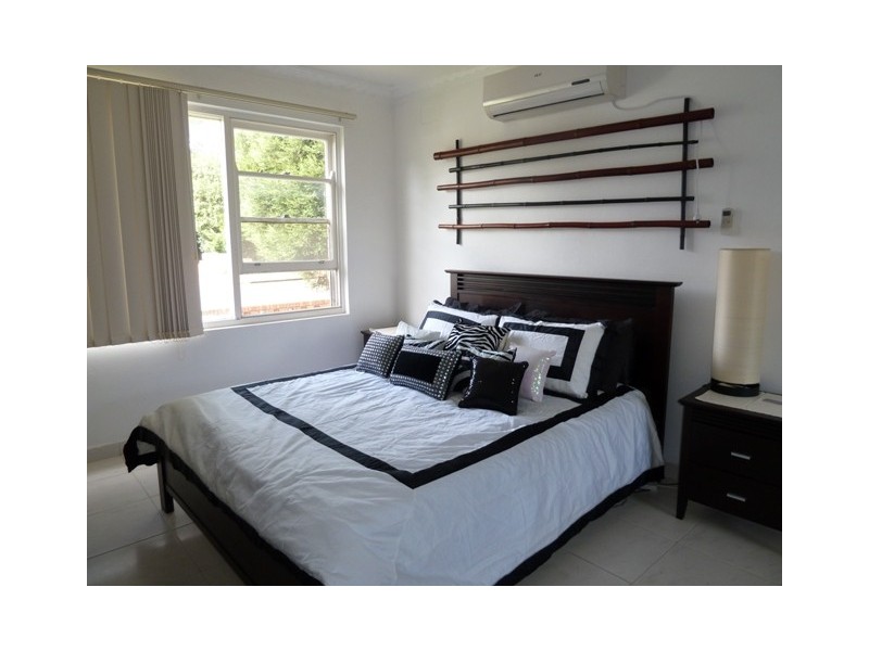 1/13 Denman Ave, Wiley Park NSW 2195